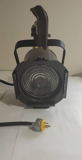 9865 Altman Theater Stage Lighting Unit 110 Electric Plug Tested - Working