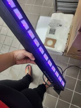 Ub12 American Dj 2 Stage Light Led Bar Equiptment Used