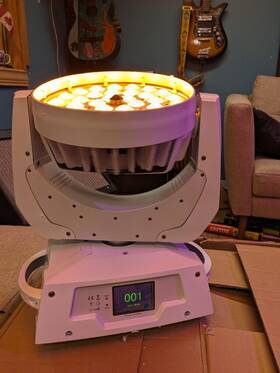 Bc-278b Becen 36x18w Rgbwa Uv 6in1 Zoom Led Moving Head Dj Lights - Excellent Condition