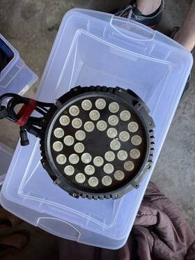 Wl-l5403p Bright Dream Outdoor 54 X 3 W Rgbw Led Waterproof Par Light Ip Not Tested For Parts
