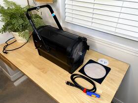 F-915vw Chauvet Professional Ovation Variable White Studio Light2