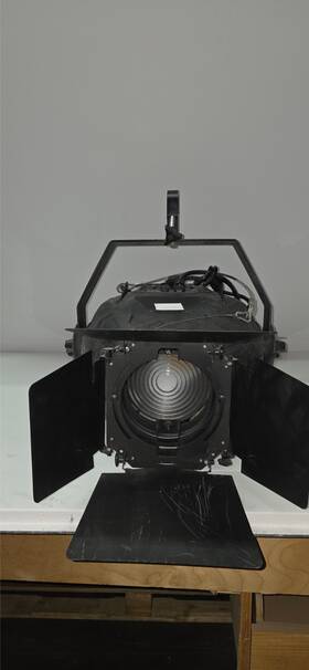 Zoom575e Elation Color Wash Light Cmy Good Condition With Clamp Zoom Effects