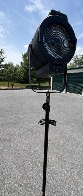 Kliegl Bros. 44n8 Vintage Stage Light On Stand Industrial Film/studio Lamp