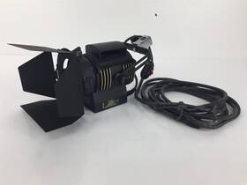 Ph-154c Ltm Pepper 200w Fresnel Tungsten Light With Barndoor