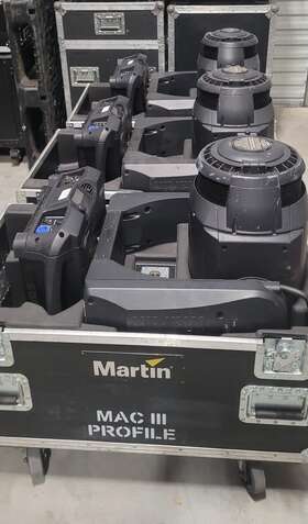 Cg00u43 Martin Lighting Mac Iii Profile - Moving Light Used Lot Of 15 In Cases