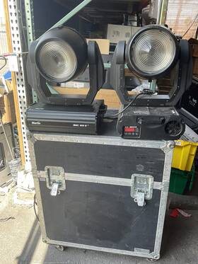 Jua2314 Martin Mac600e Mac 600e Profile Moving Light In Rolling Case/for Parts /jua2314