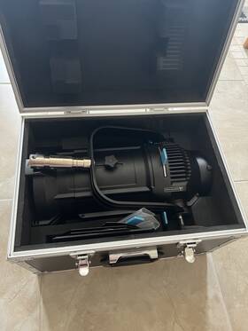 Pj-bm-36 Nanlite Spotlight Used