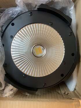 Lc001-hb Seven Stars 100w Cob Stage Lightl New Open Box