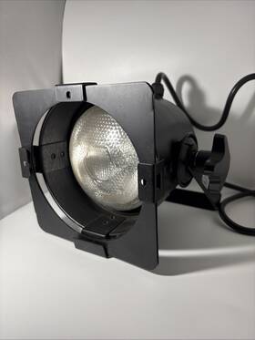 V-38ab Vei B-38ab Stage Light - Tested And Works
