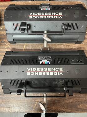 Vmf-117 Videssence Inc. Vmf 117 Flourescent Studio/video Light 120vac 60hz Amp O.85 Srgb